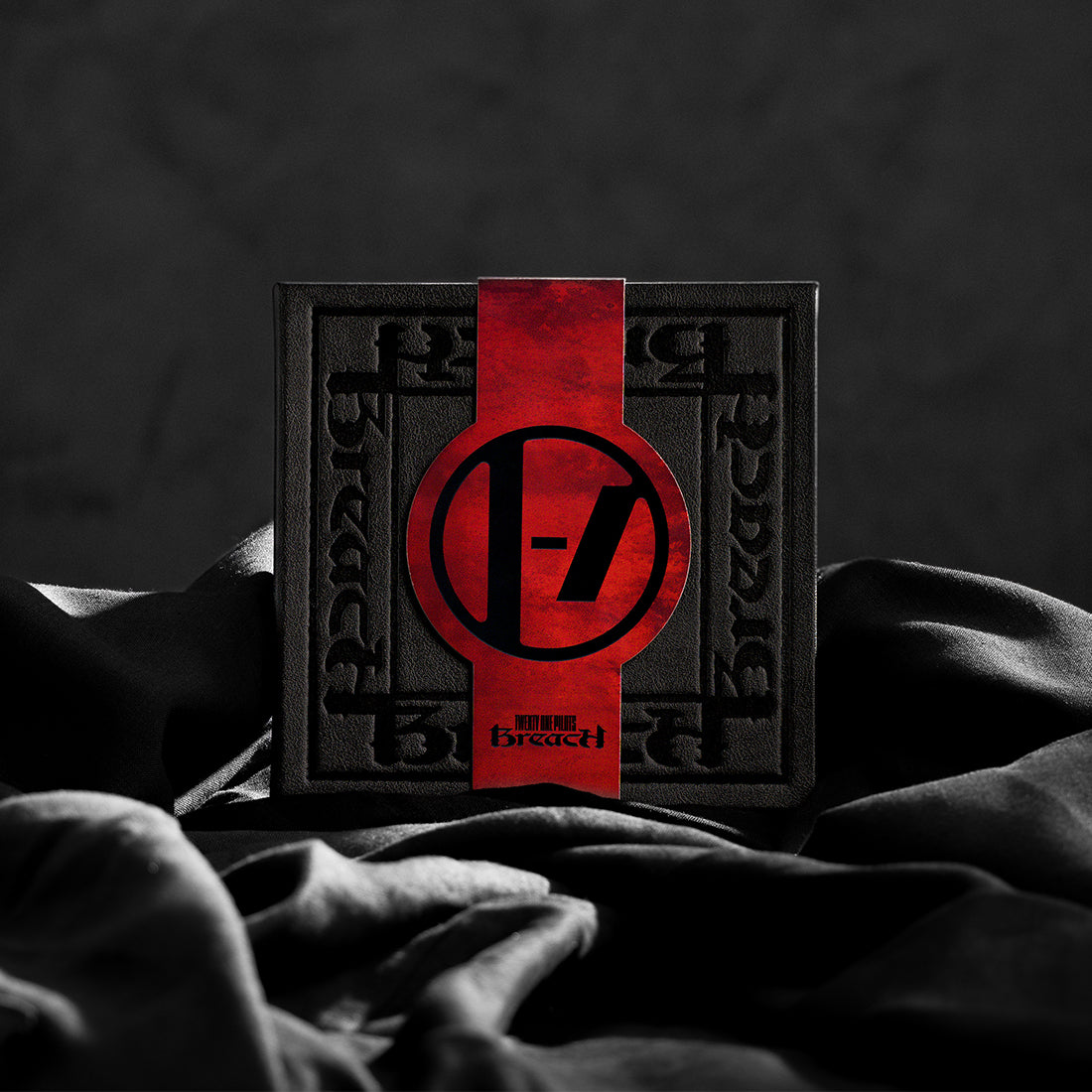 Twenty One Pilots - Breach CD Boxset - Dark Clancy Edition